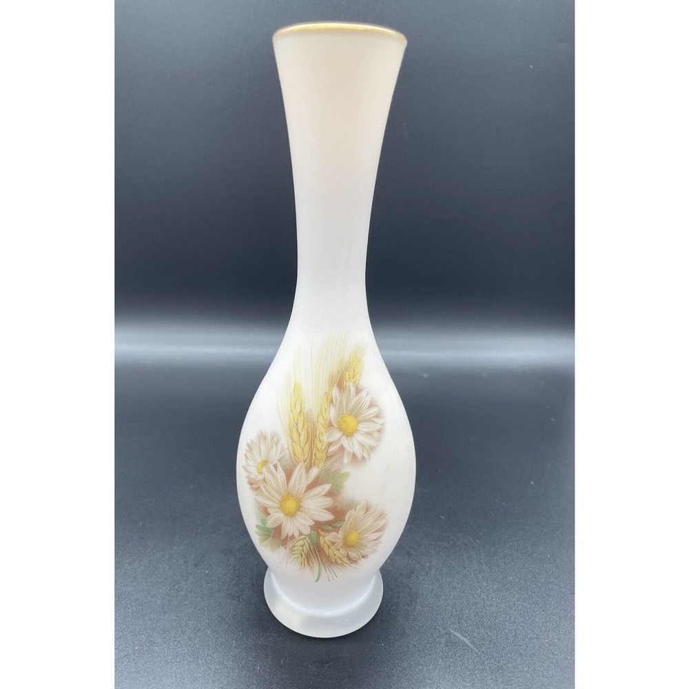 Vintage White Satin Frosted Vase Made In Italy Wheat And Flower Design 10”